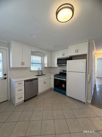 123 Longview Avenue, Fairfield, CT 06824