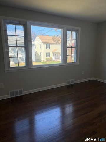 123 Longview Avenue, Fairfield, CT 06824