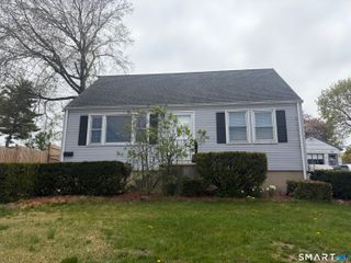 123 Longview Avenue, Fairfield, CT 06824