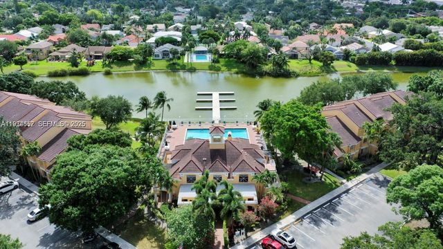 2445 NW 33rd St 1404, Oakland Park, FL 33309