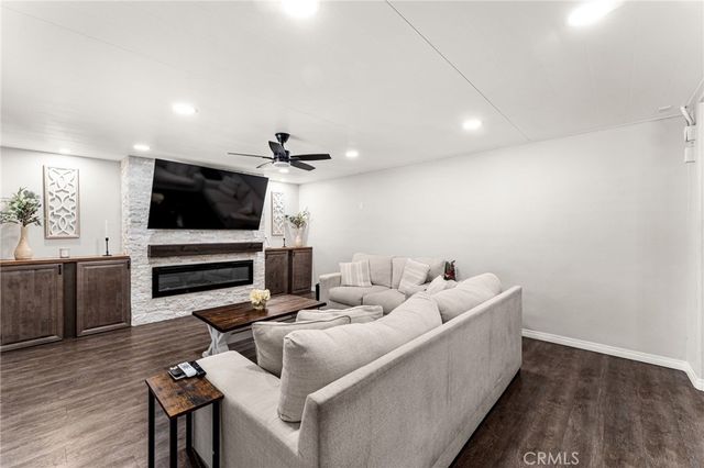 5019 Roosevelt, Chino, CA 91710