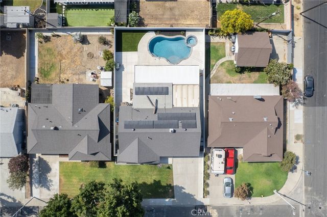 5019 Roosevelt, Chino, CA 91710