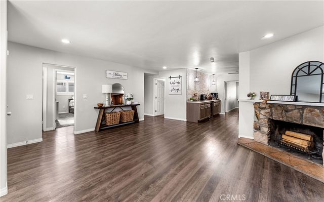 5019 Roosevelt, Chino, CA 91710