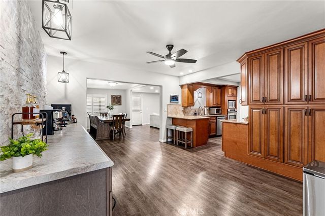 5019 Roosevelt, Chino, CA 91710