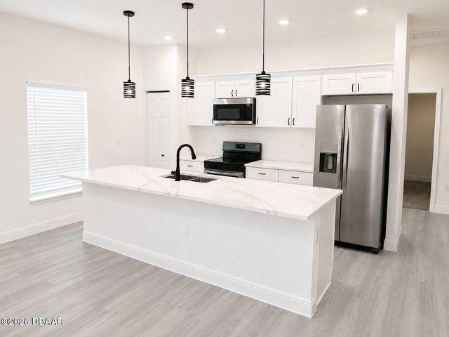 545 N Lincoln Street, Daytona Beach, FL 32114