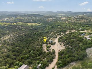1227 Bonita DR, Blanco, TX 78606