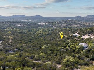 1227 Bonita DR, Blanco, TX 78606