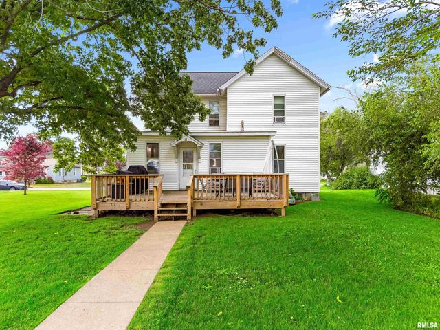 211 W PERSHING Street, Morton, IL 61550