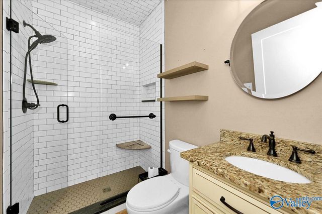 123 Beacon Street, Moulton, AL 35650