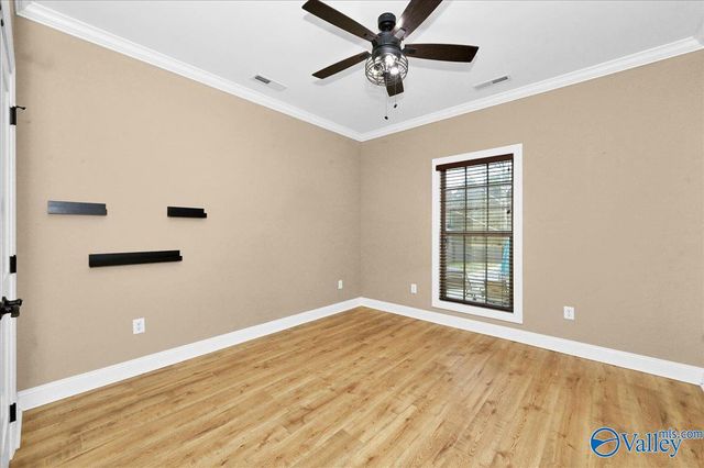 123 Beacon Street, Moulton, AL 35650