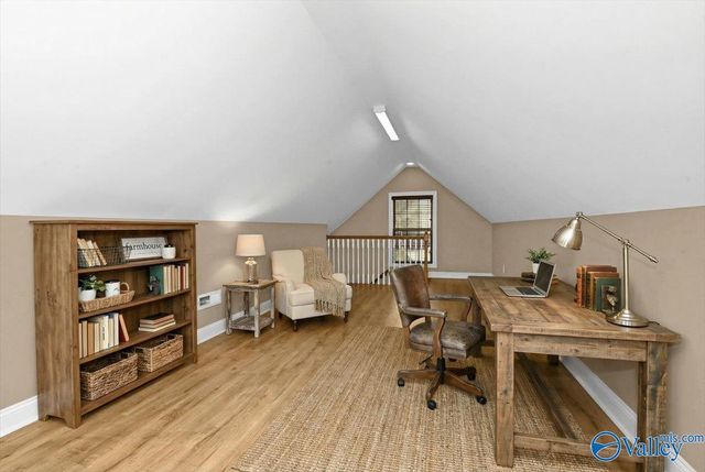 123 Beacon Street, Moulton, AL 35650