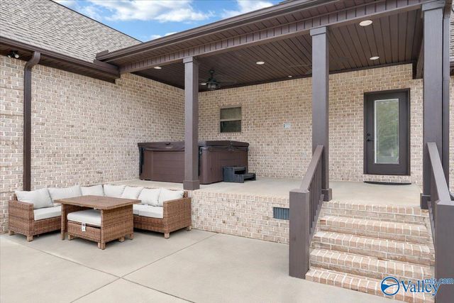 123 Beacon Street, Moulton, AL 35650