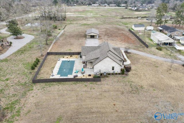 123 Beacon Street, Moulton, AL 35650