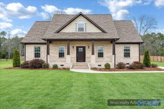 123 Beacon Street, Moulton, AL 35650