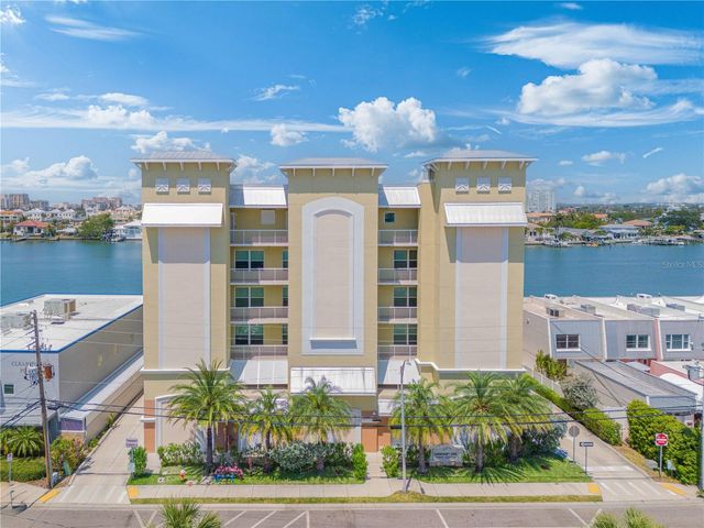 706 BAYWAY BOULEVARD 301, Clearwater Beach, FL 33767
