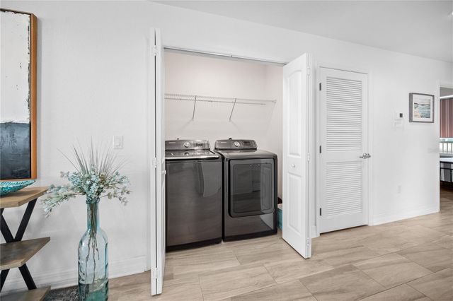 706 BAYWAY BOULEVARD 301, Clearwater Beach, FL 33767
