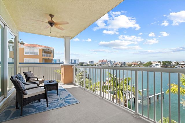 706 BAYWAY BOULEVARD 301, Clearwater Beach, FL 33767