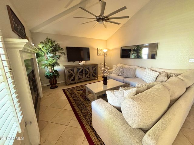 1352 DESERT JEWEL Drive, El Paso, TX 79912