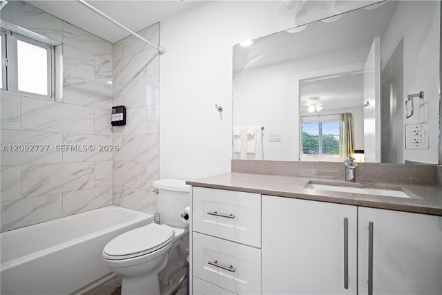 836 NW 33rd Ave B, Miami, FL 33125