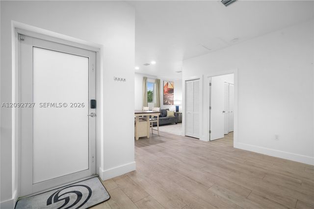 836 NW 33rd Ave B, Miami, FL 33125