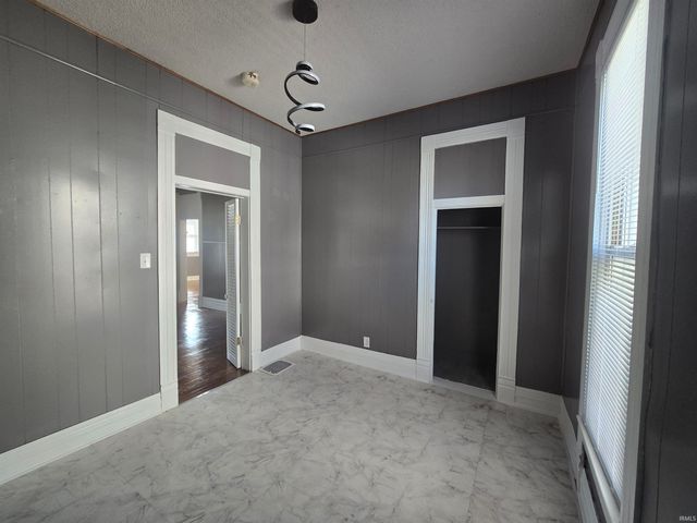 935 E MONROE Street, Kokomo, IN 46902