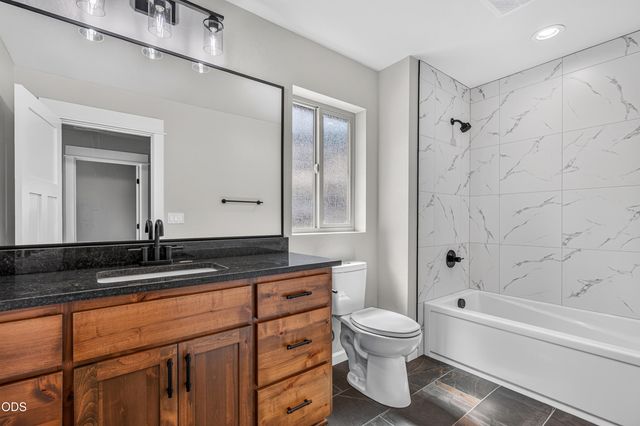 4148 Barbara Jean Way, Medford, OR 97504