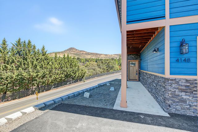 4148 Barbara Jean Way, Medford, OR 97504