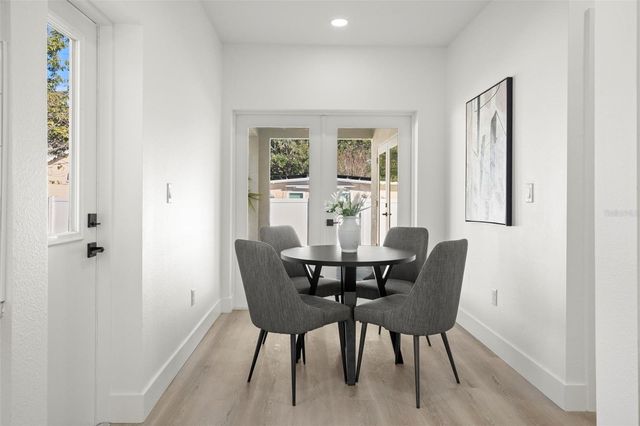 7211 ORPINE DRIVE N, St Petersburg, FL 33702