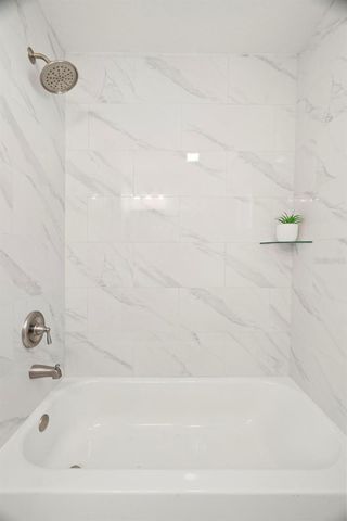 7211 ORPINE DRIVE N, St Petersburg, FL 33702