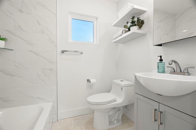 7211 ORPINE DRIVE N, St Petersburg, FL 33702