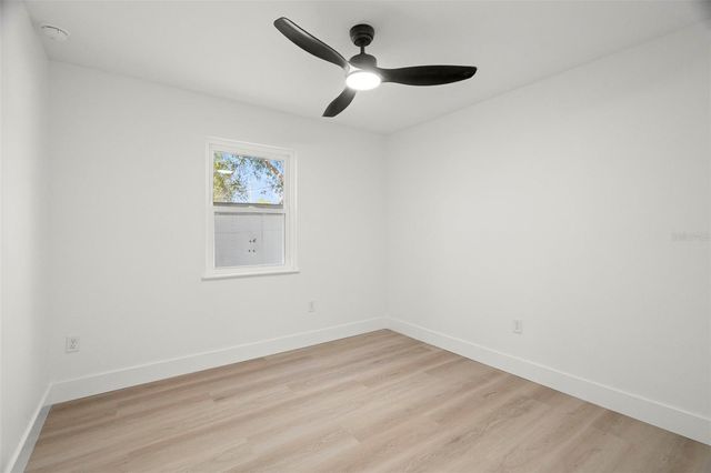 7211 ORPINE DRIVE N, St Petersburg, FL 33702