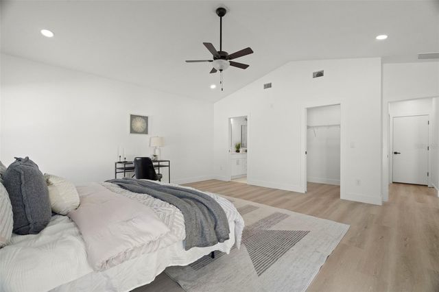 7211 ORPINE DRIVE N, St Petersburg, FL 33702