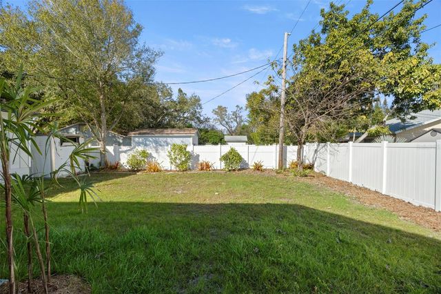 7211 ORPINE DRIVE N, St Petersburg, FL 33702