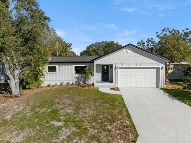 7211 ORPINE DRIVE N, St Petersburg, FL 33702
