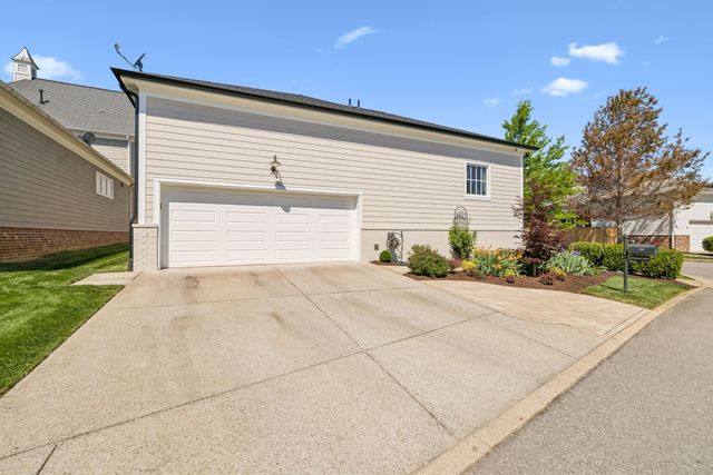 301 Fitzgerald St, Franklin, TN 37064