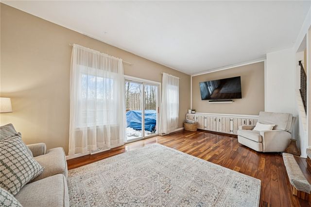 206 Falls Village Rd, Plum Boro, PA 15239