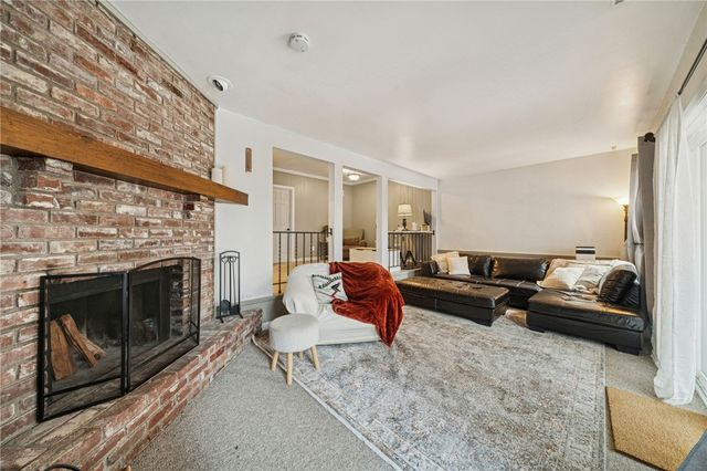 206 Falls Village Rd, Plum Boro, PA 15239