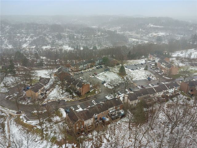 206 Falls Village Rd, Plum Boro, PA 15239