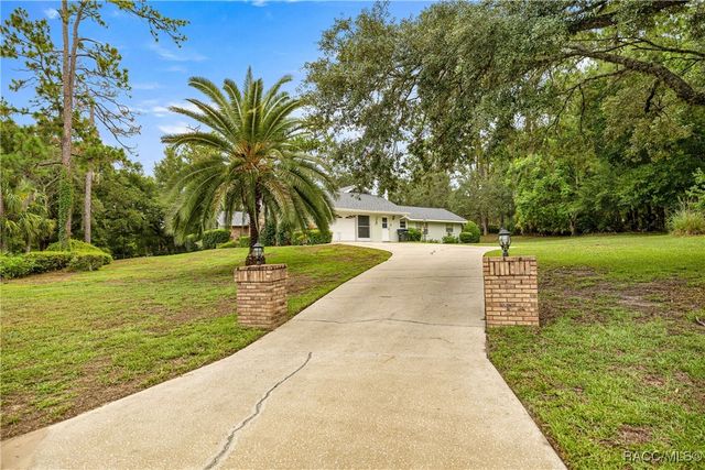 5209 N Red Ribbon Point, Beverly Hills, FL 34465