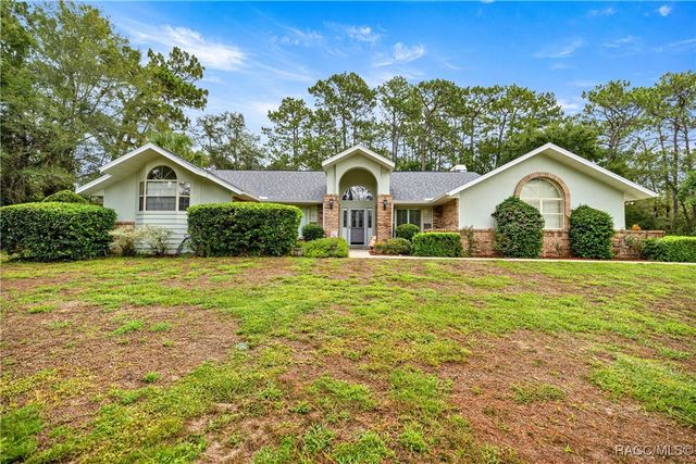 5209 N Red Ribbon Point, Beverly Hills, FL 34465