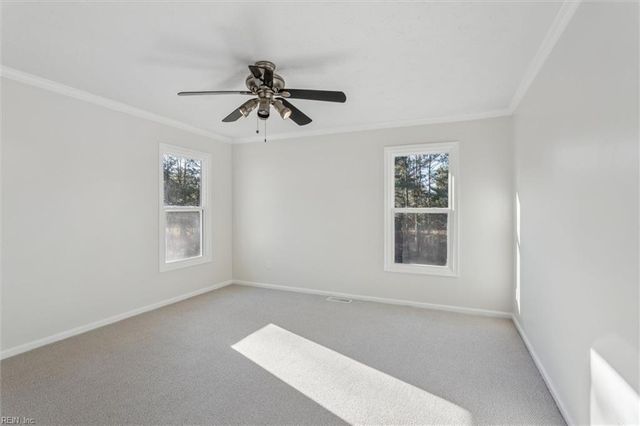 2221 Sussex PL, Newport News, VA 23602