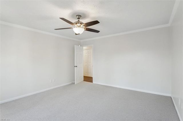 2221 Sussex PL, Newport News, VA 23602