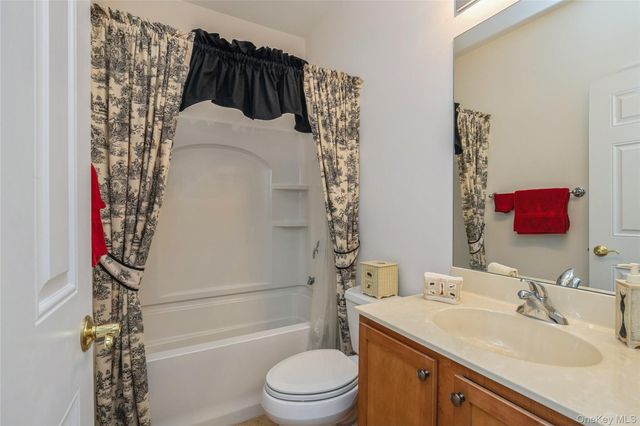 51 Symphony Drive, Lake Grove, NY 11755