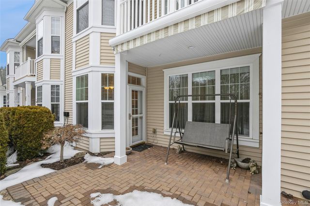 51 Symphony Drive, Lake Grove, NY 11755