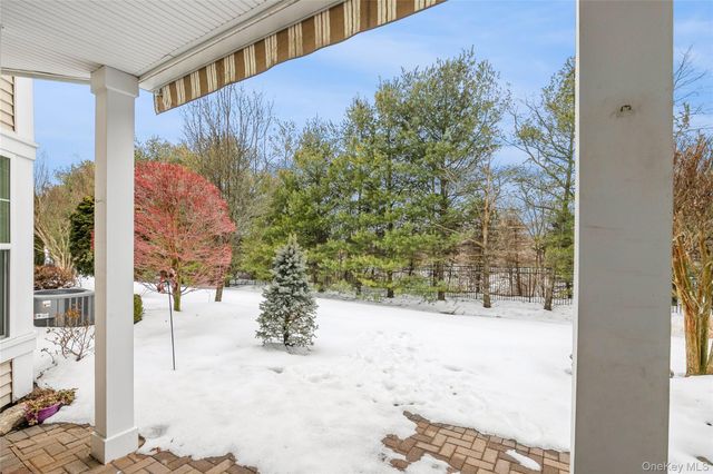 51 Symphony Drive, Lake Grove, NY 11755