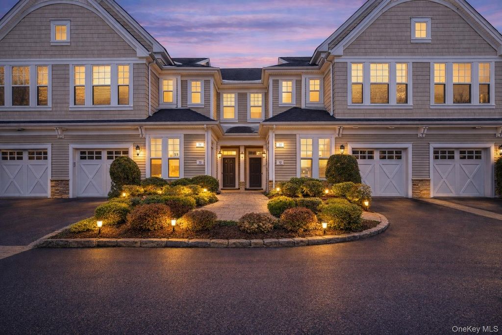 51 Symphony Drive, Lake Grove, NY 11755