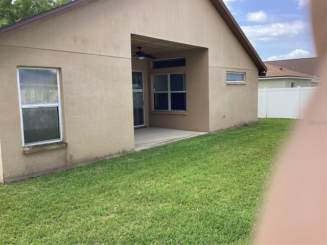 29647 FOG HOLLOW DRIVE, Wesley Chapel, FL 33543