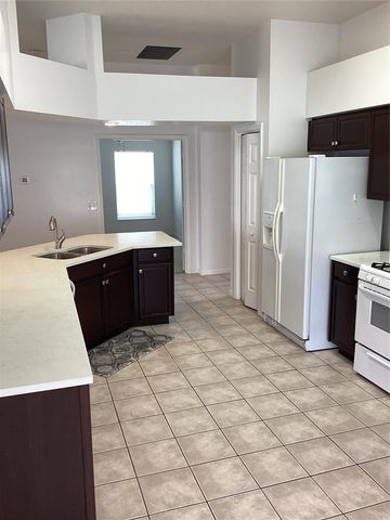 29647 FOG HOLLOW DRIVE, Wesley Chapel, FL 33543