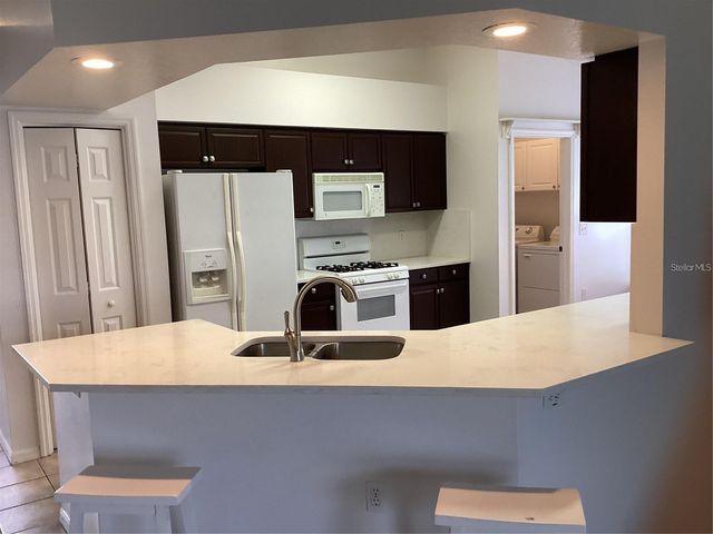 29647 FOG HOLLOW DRIVE, Wesley Chapel, FL 33543