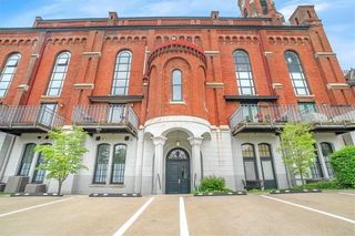 1 Pius St. B1, South Side, PA 15203